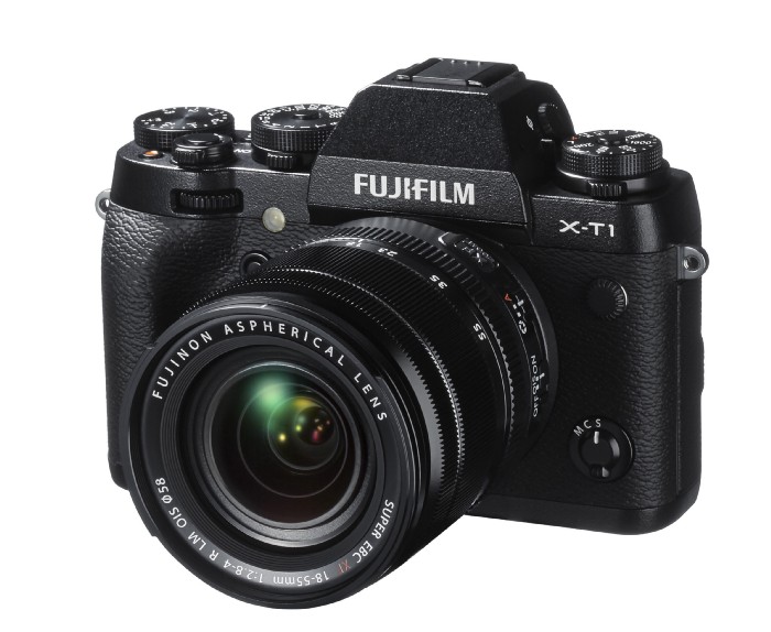 Fujifilm X-T1 and Fujinon 18–55mm f/2.8–4.0